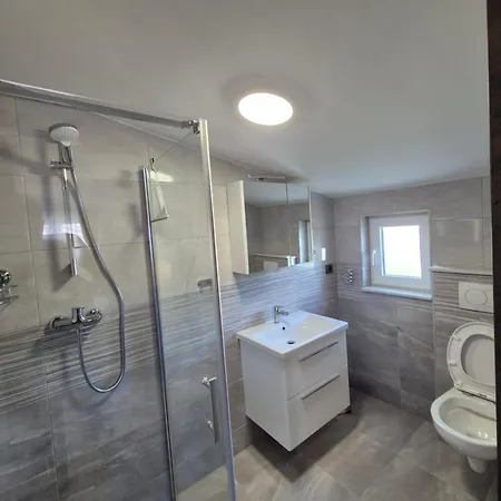 Donata Apartment *